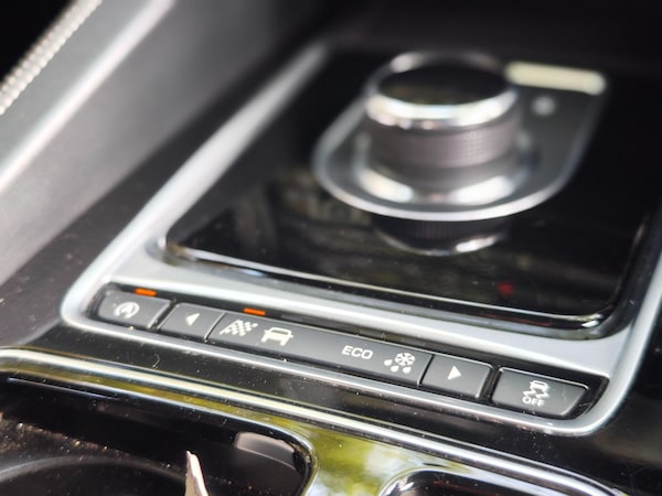 Used Jaguar F-Pace 2017 for sale - 76240204: Photo 28