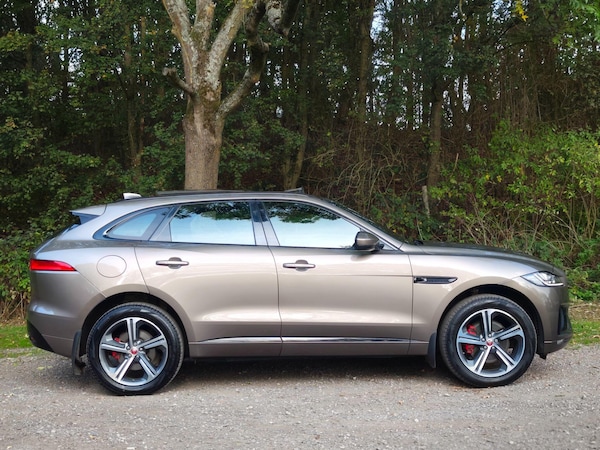 Used Jaguar F-Pace 2017 for sale - 76240204: Photo 9
