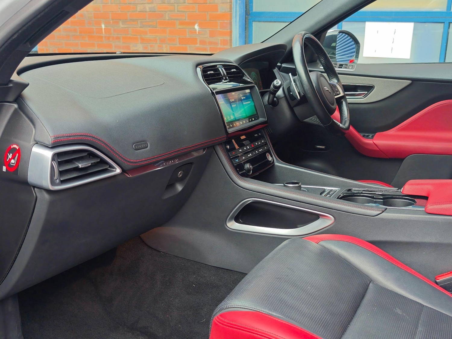 Used Jaguar F-Pace 2016 for sale - 78205277: Photo 11