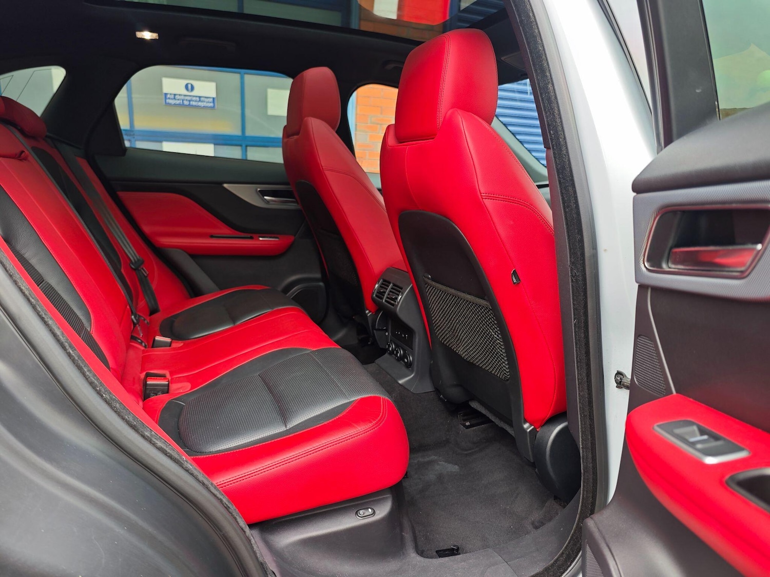 Used Jaguar F-Pace 2016 for sale - 78205277: Photo 12