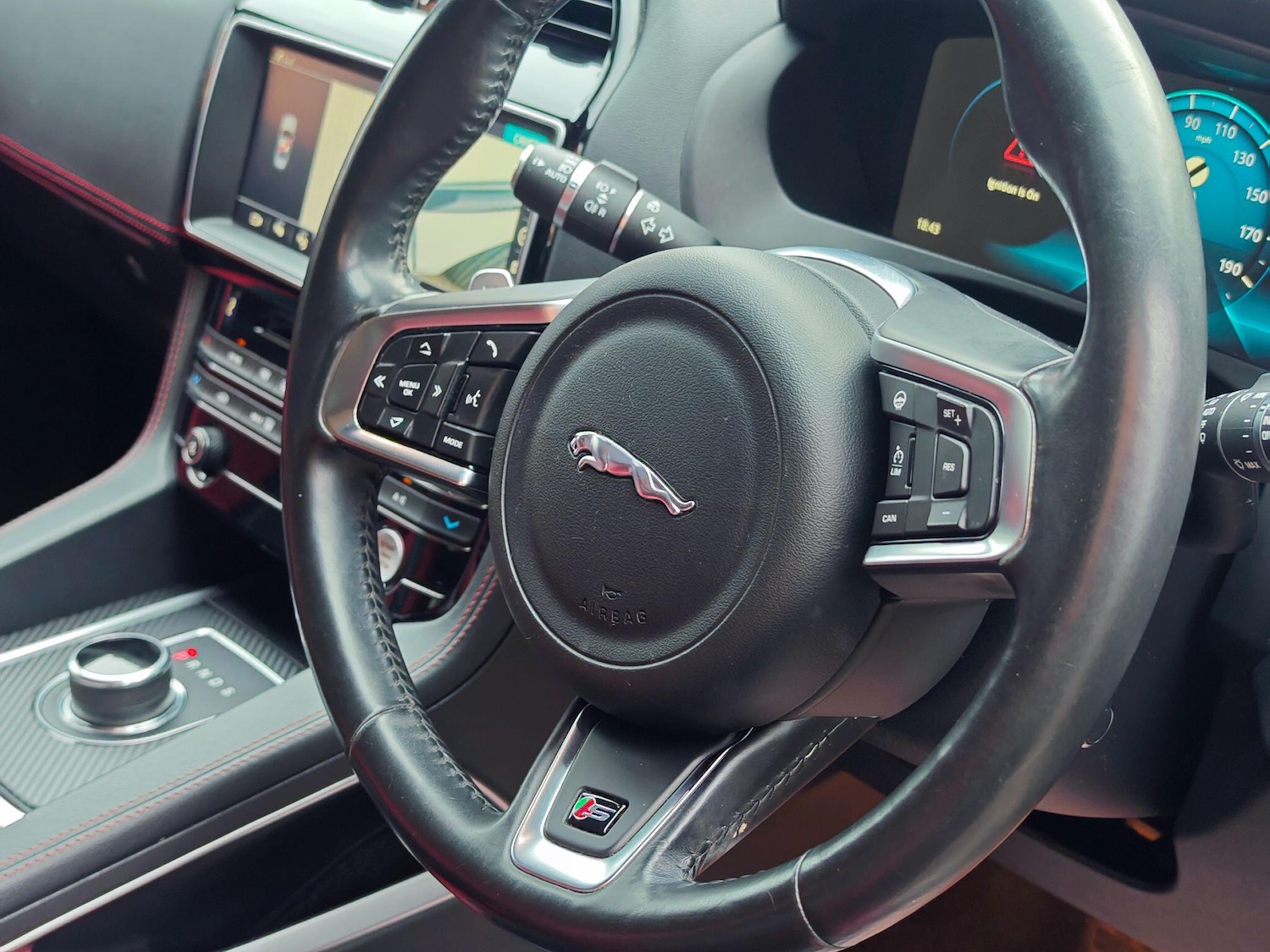 Used Jaguar F-Pace 2016 for sale - 78205277: Photo 22