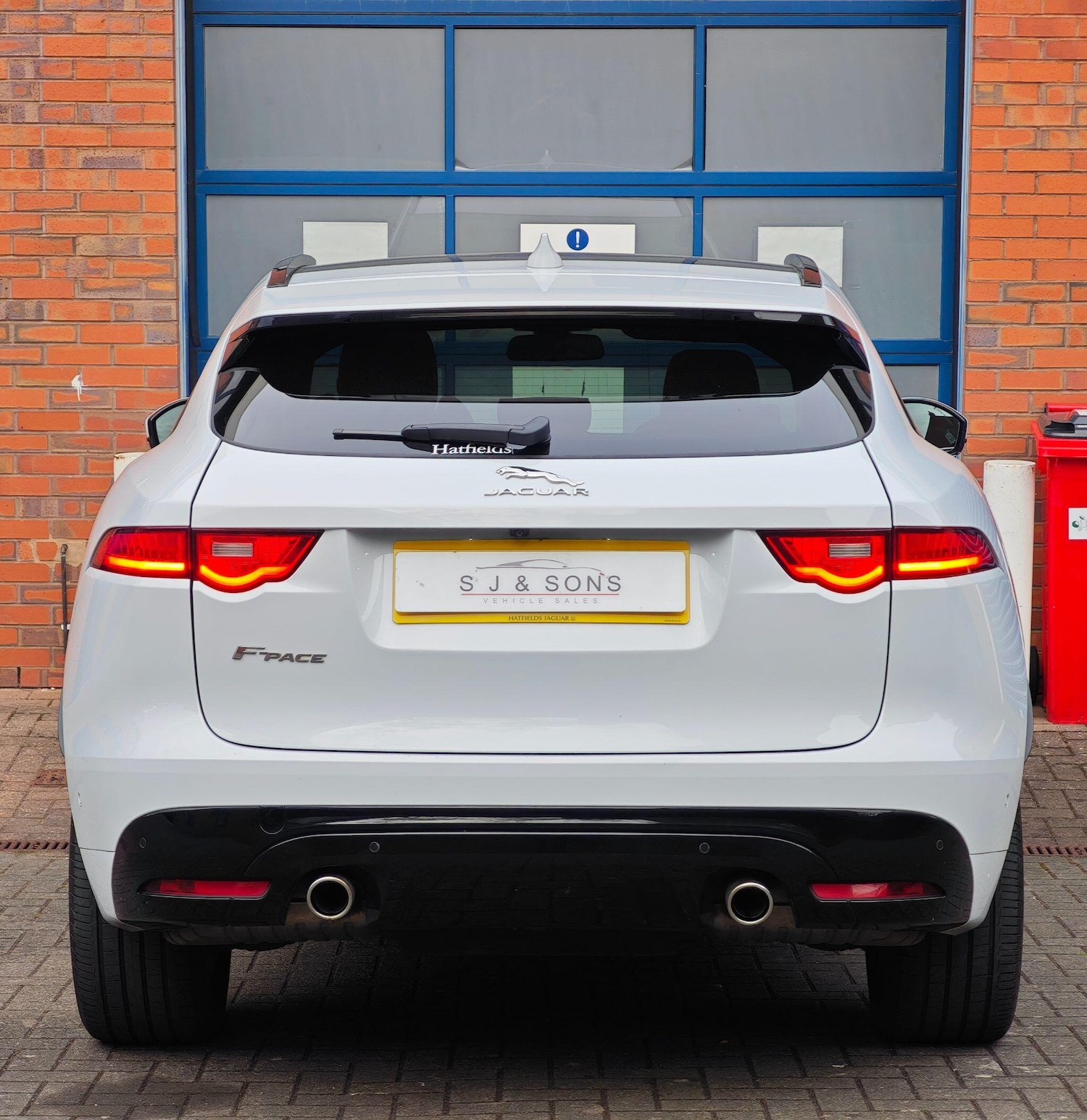 Used Jaguar F-Pace 2016 for sale - 78205277: Photo 6