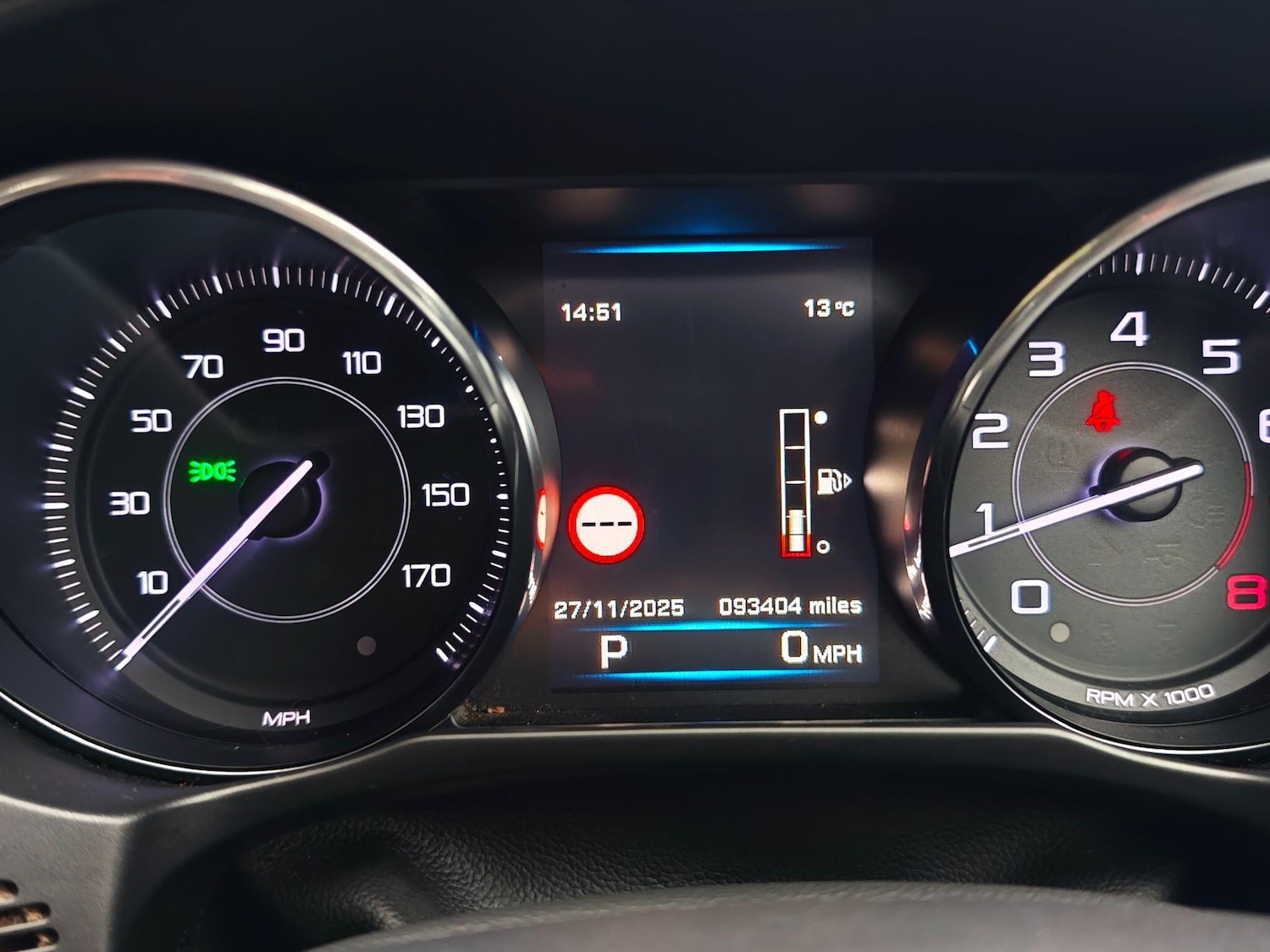 Used Jaguar XE 2015 for sale - 76727906: Photo 15