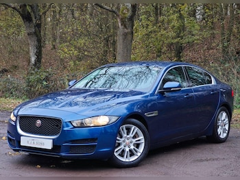 Used Jaguar XE 2015 for sale - 76727906: Photo