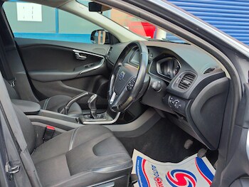 Used Volvo V40 2013 for sale - 78244751: Photo