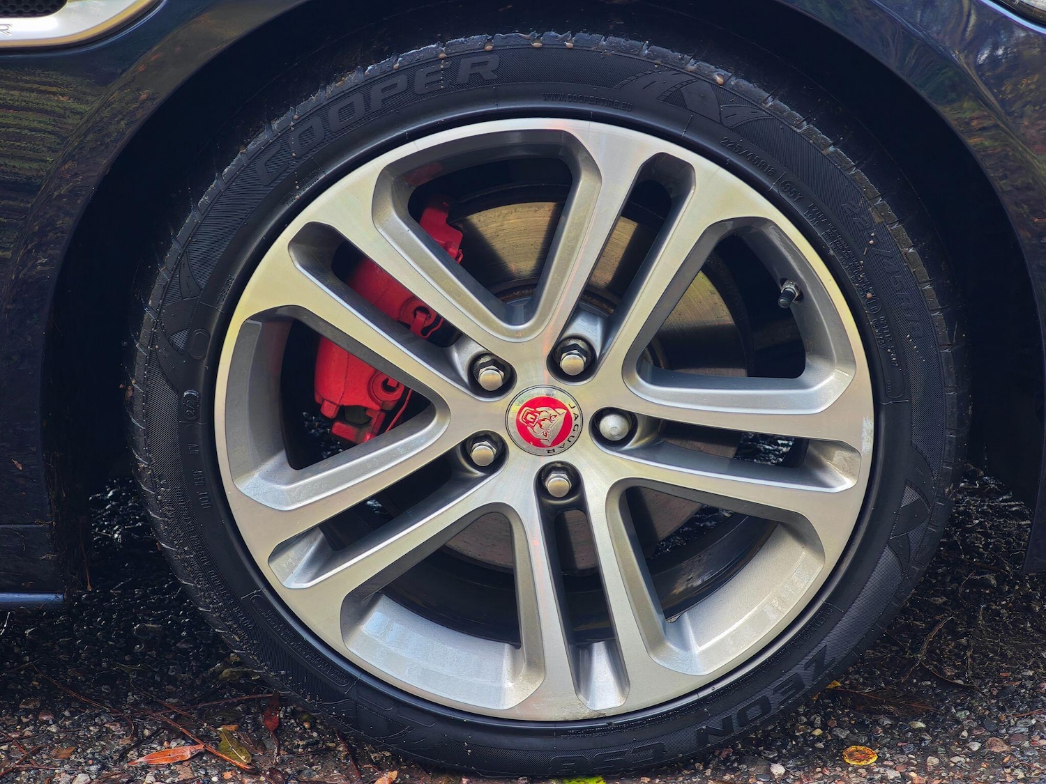 Used Jaguar XE 2017 for sale - 76633714: Photo 16