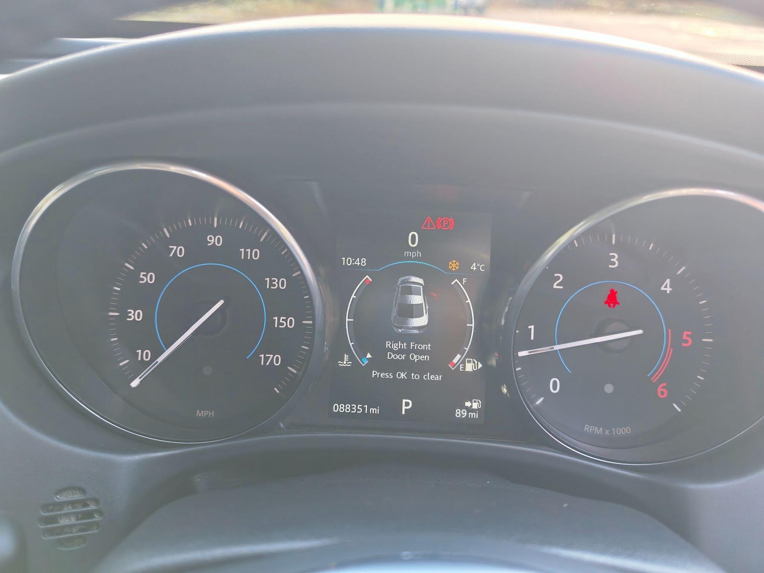 Used Jaguar XE 2017 for sale - 76633714: Photo 23