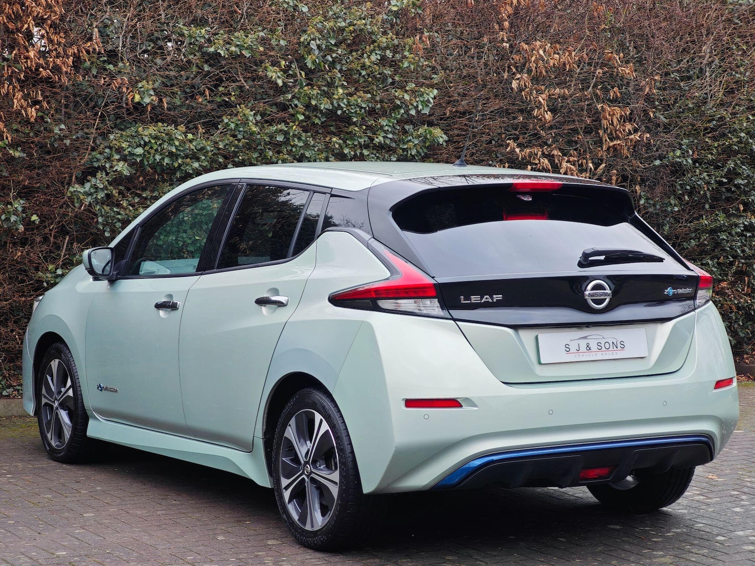 Used Nissan Leaf 2018 for sale - 77175466: Photo 5