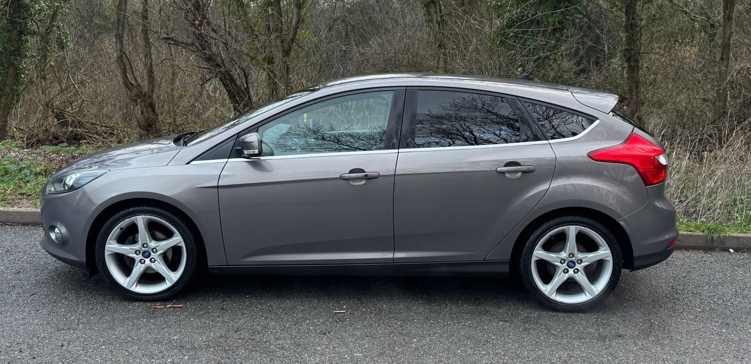 Used Ford Focus 2013 for sale - 77331892: Photo 5