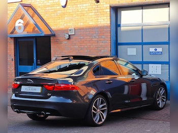 Used Jaguar XF 2016 for sale - 79212522: Photo