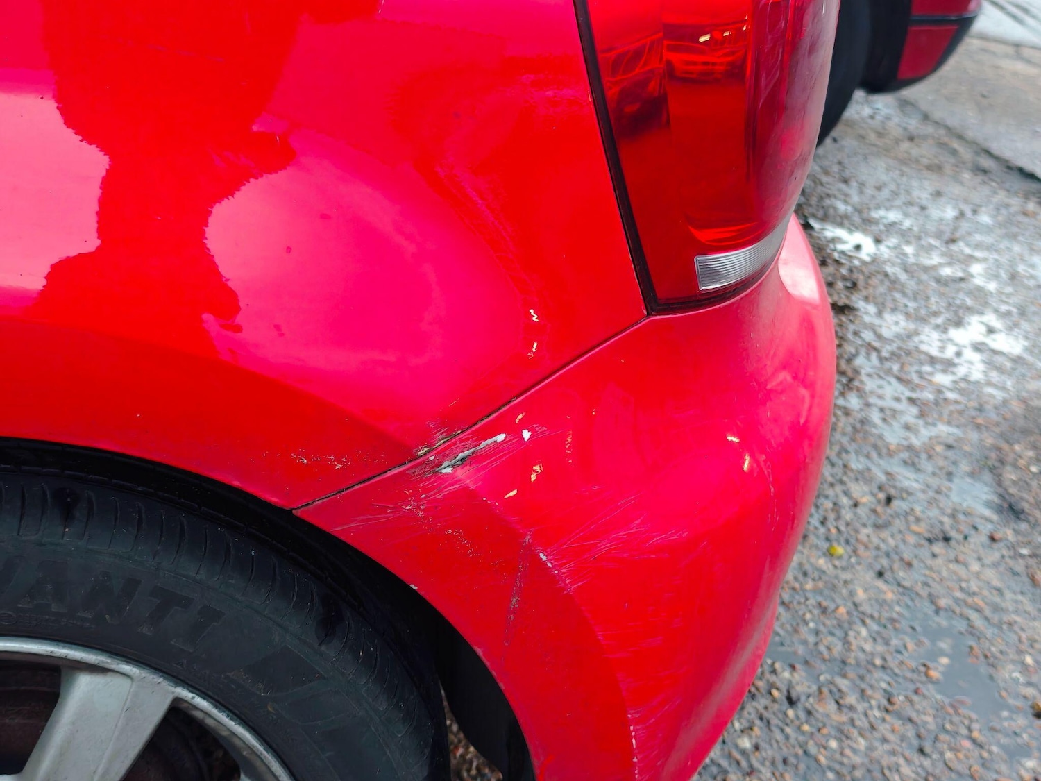 Used Volkswagen Polo 2012 for sale - 76440867: Photo 6