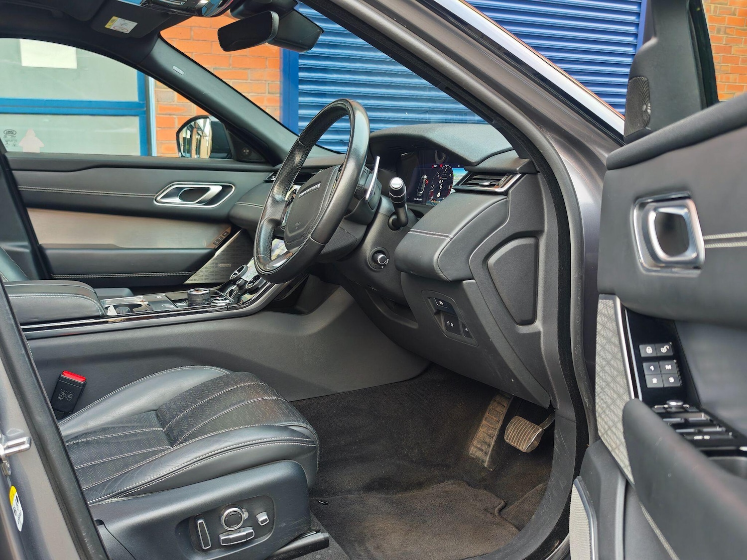 Used Land Rover Range Rover Velar 2020 for sale - 78047982: Photo 17