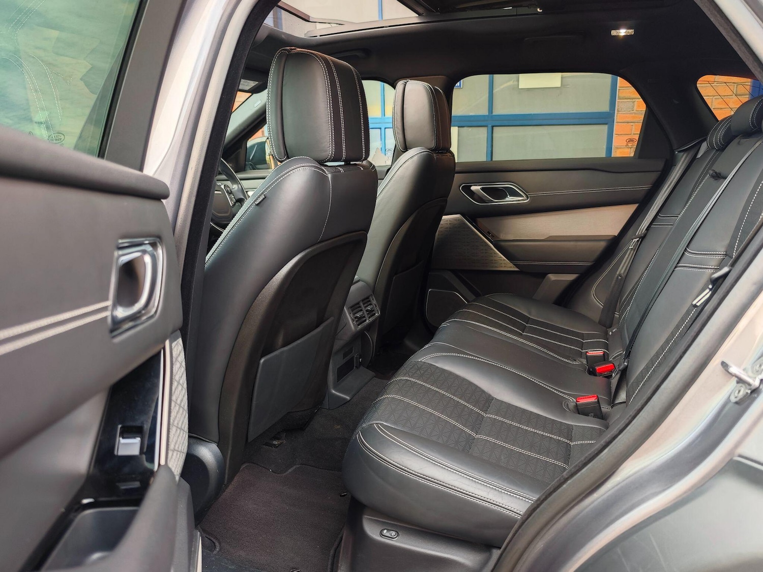 Used Land Rover Range Rover Velar 2020 for sale - 78047982: Photo 18