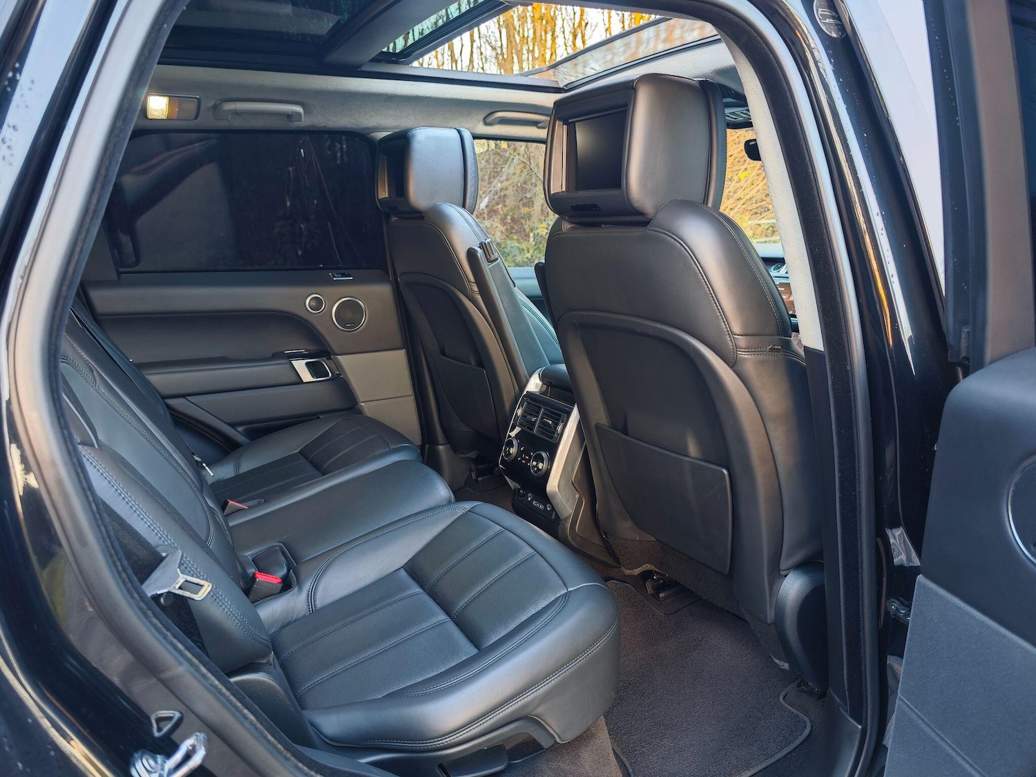 Used Land Rover Range Rover Sport 2018 for sale - 76800846: Photo 24