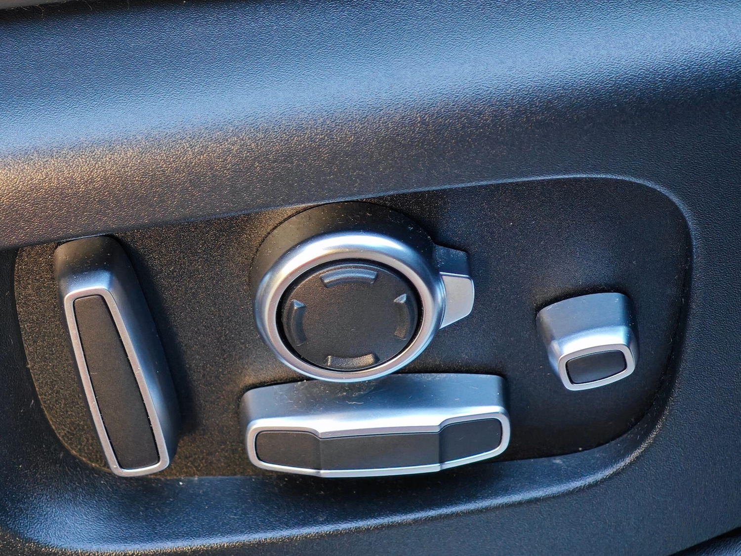 Used Land Rover Range Rover Sport 2018 for sale - 76800846: Photo 28