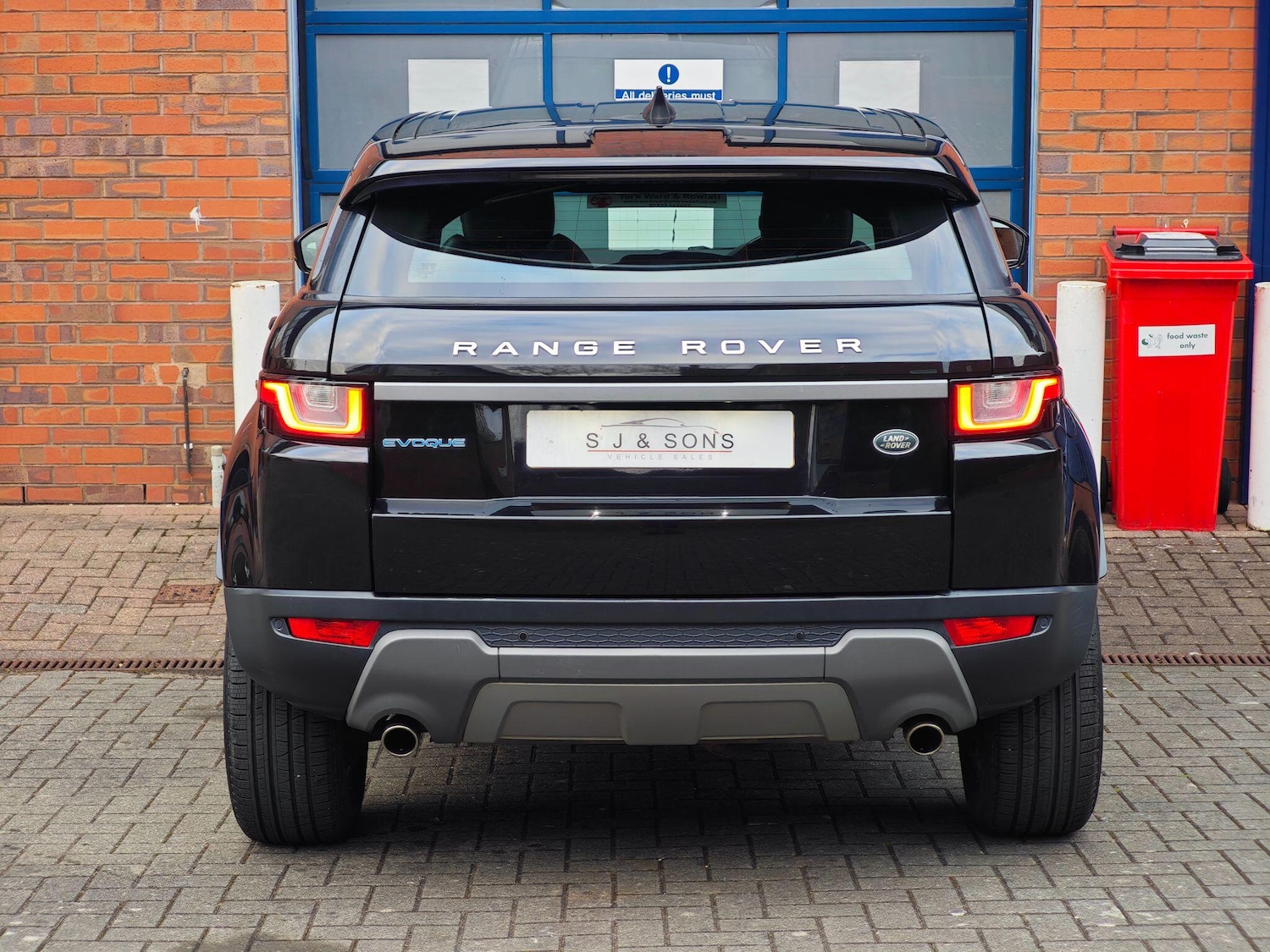 Used Land Rover Range Rover Evoque 2017 for sale - 78072713: Photo 5