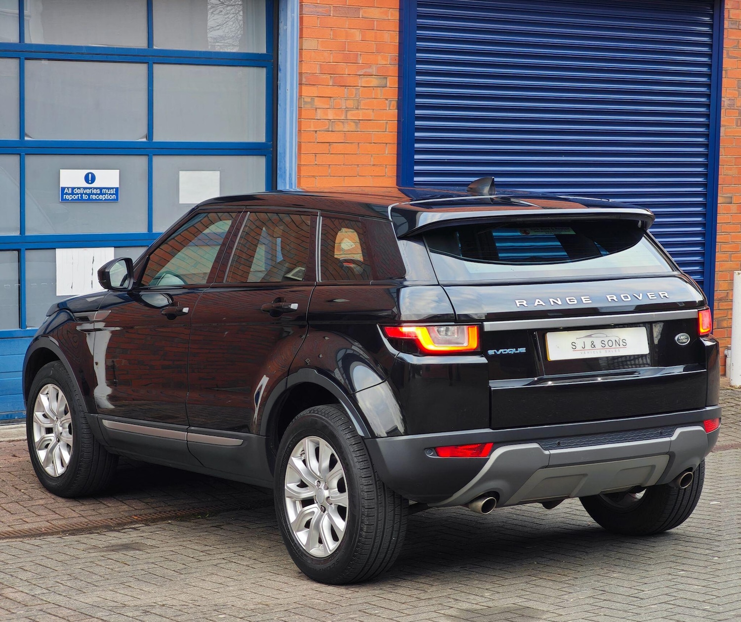 Used Land Rover Range Rover Evoque 2017 for sale - 78072713: Photo 7