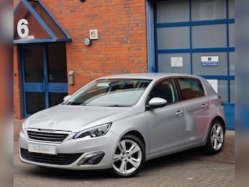 Used Peugeot 308 2014 for sale - 78100508: Photo
