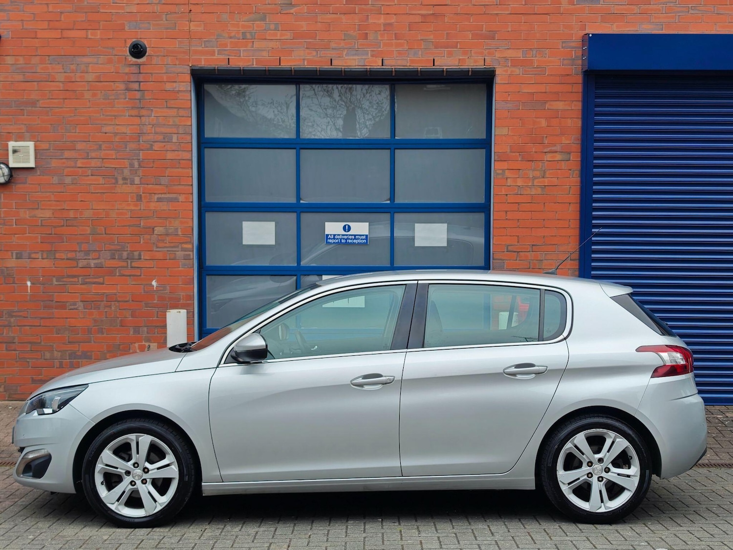 Used Peugeot 308 2014 for sale - 78100508: Photo 8