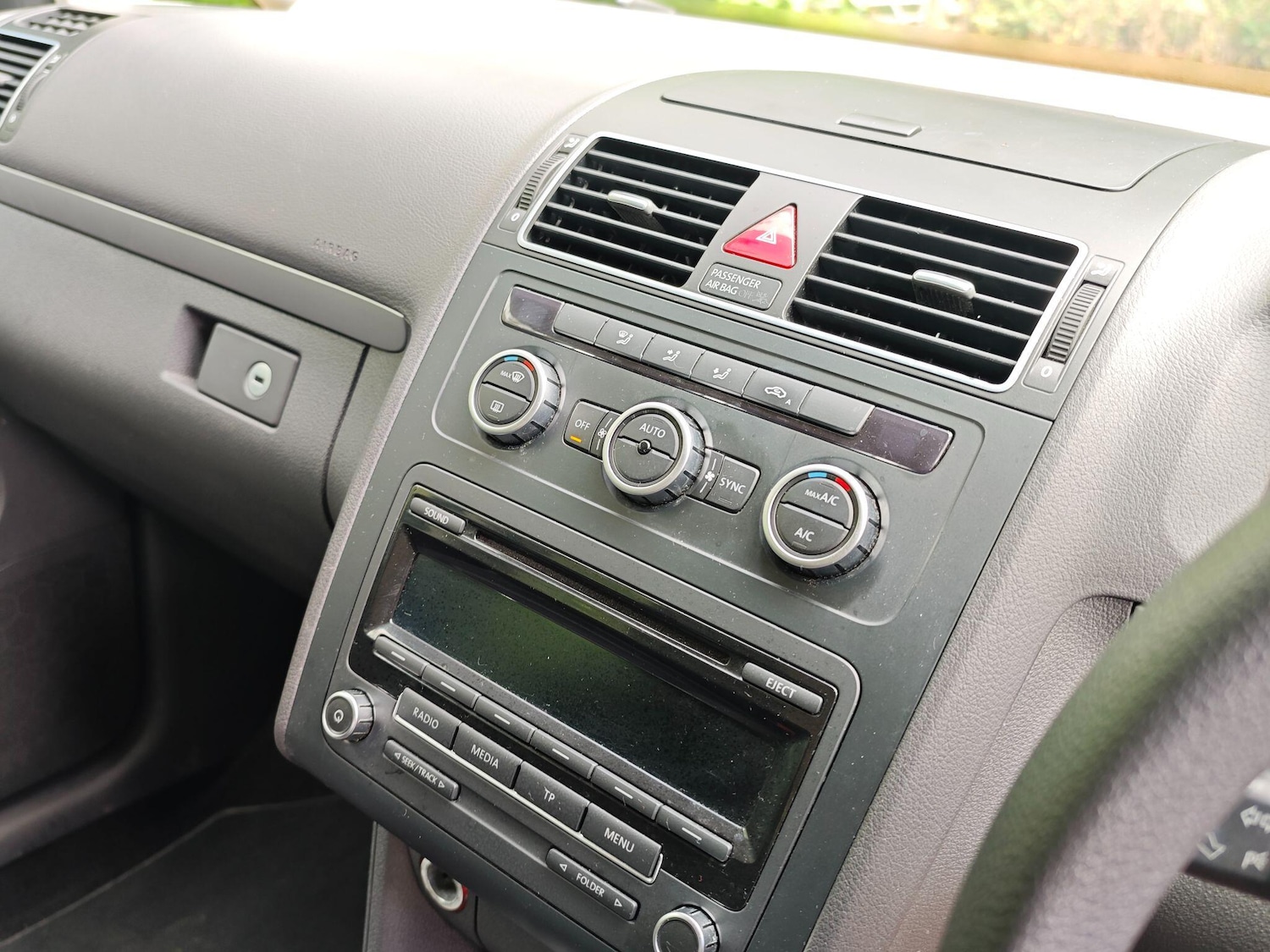 Used Volkswagen Touran 2024 for sale - 77050015: Photo 12