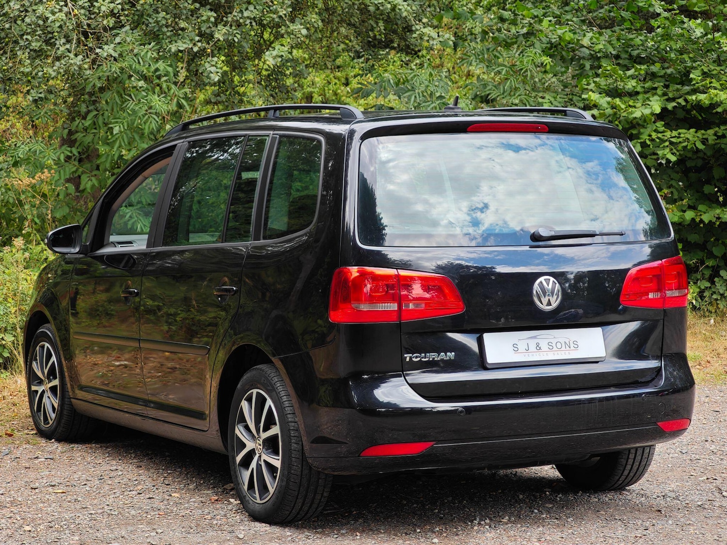 Used Volkswagen Touran 2024 for sale - 77050015: Photo 5