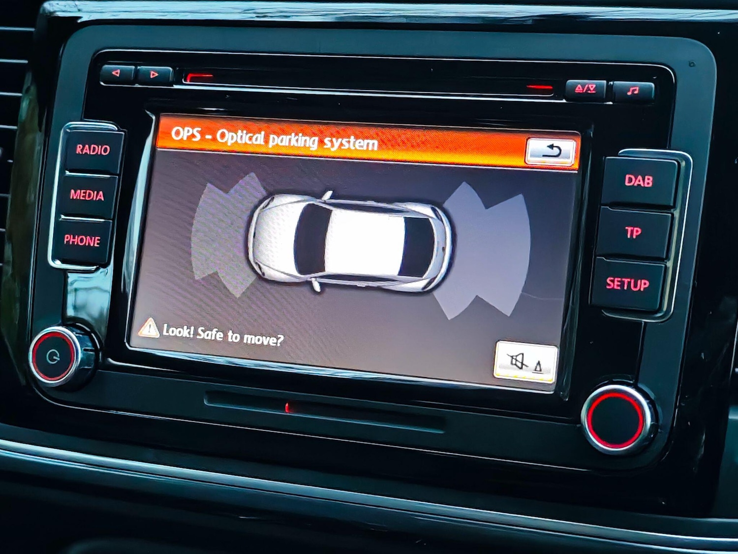 Used Volkswagen Beetle 2012 for sale - 76498878: Photo 14