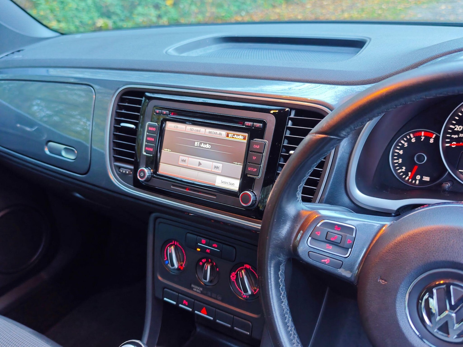 Used Volkswagen Beetle 2012 for sale - 76498878: Photo 17