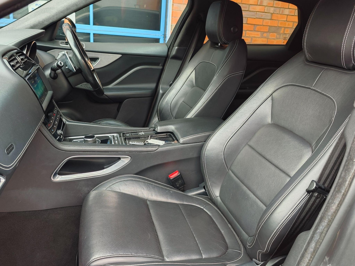 Used Jaguar F-Pace 2019 for sale - 77074937: Photo 15