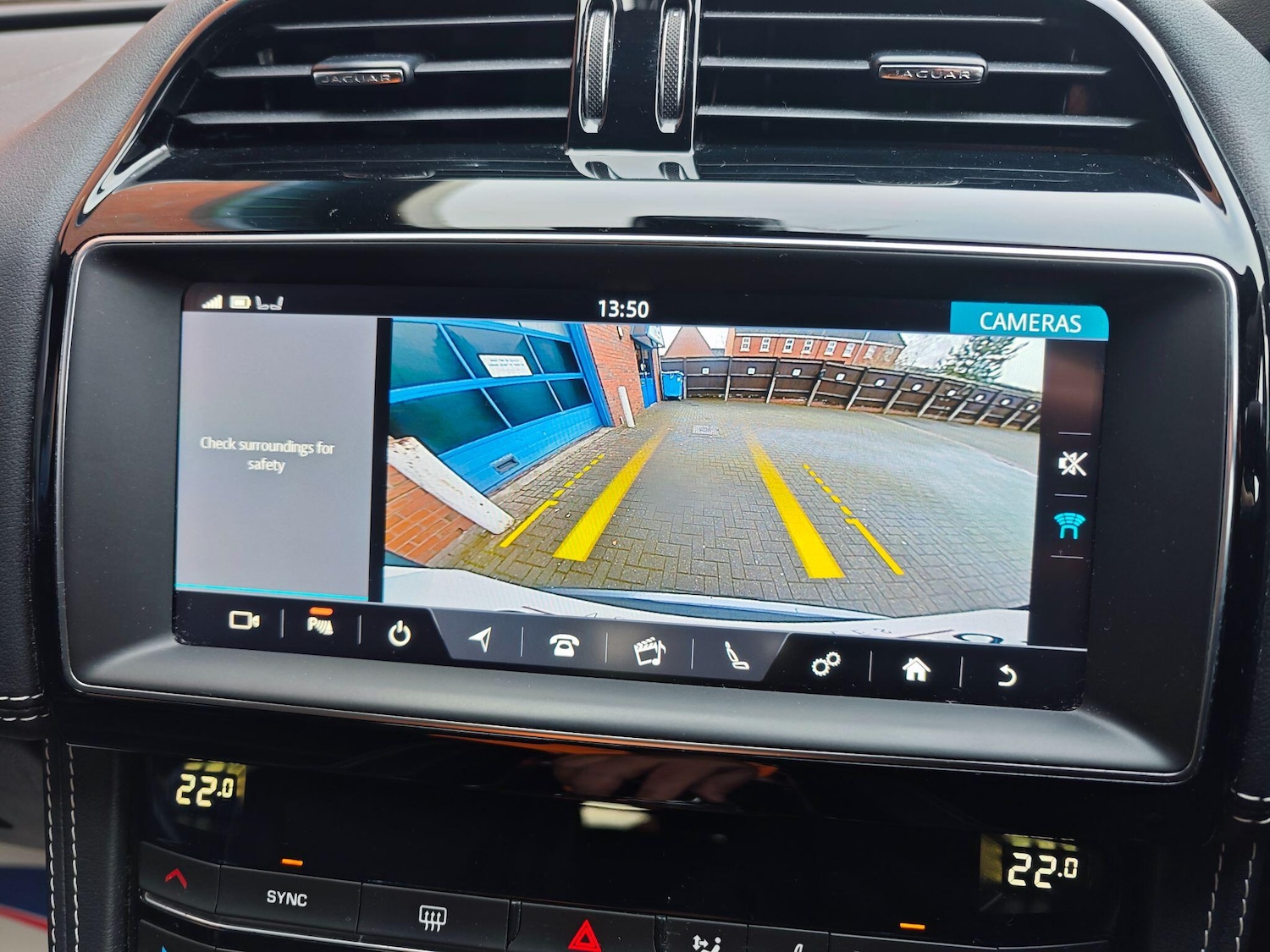 Used Jaguar F-Pace 2019 for sale - 77074937: Photo 25