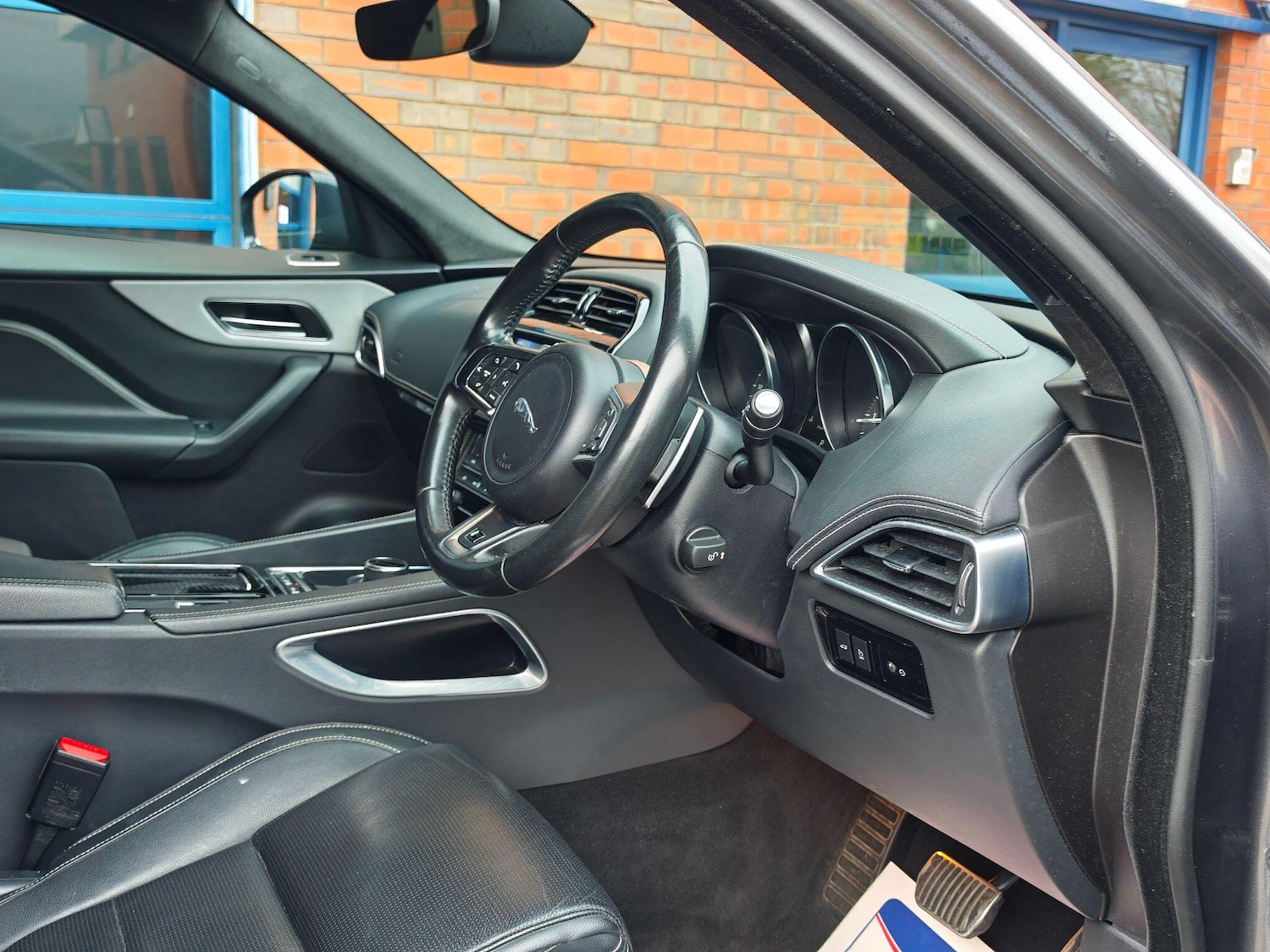 Used Jaguar F-Pace 2019 for sale - 77074937: Photo 5