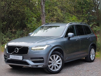 2015 (15) - 2.0 D5 Momentum 5dr AWD Geartronic