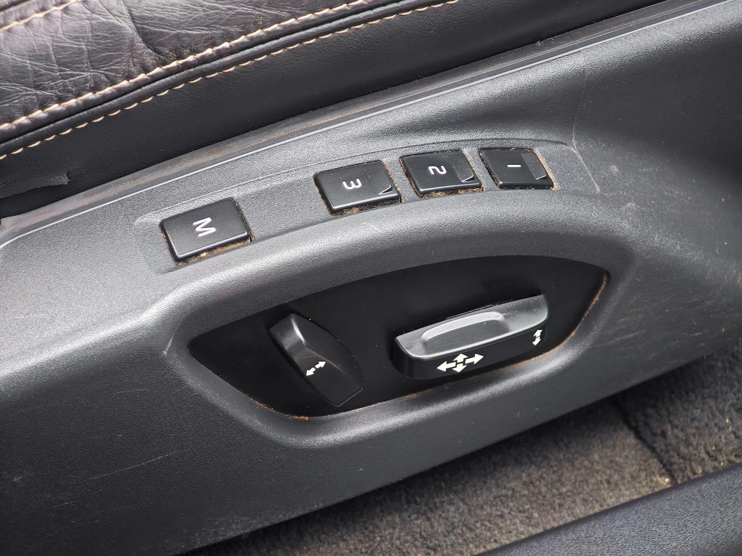 Used Volvo XC60 2012 for sale - 76727828: Photo 17