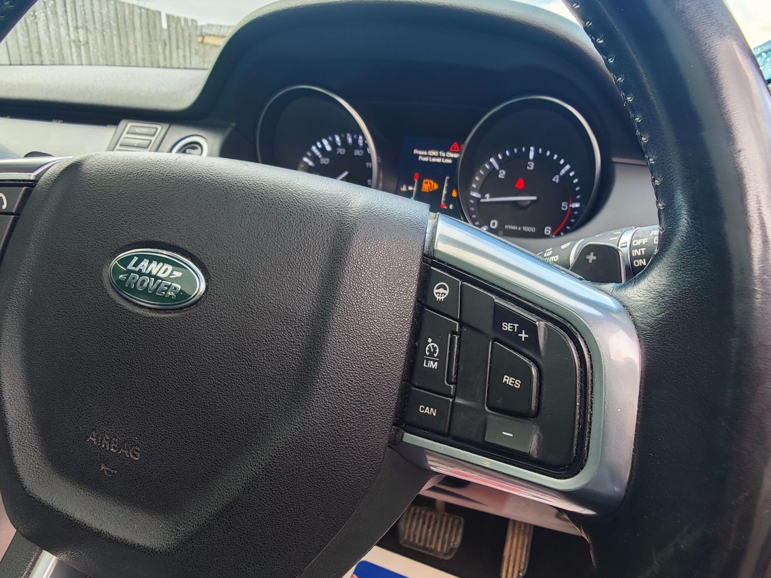 Used Land Rover Discovery Sport 2016 for sale - 77523636: Photo 13