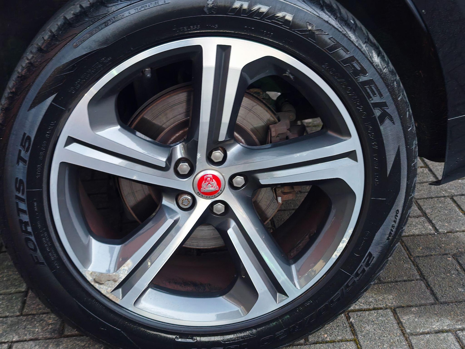 Used Jaguar F-Pace 2017 for sale - 77924776: Photo 10