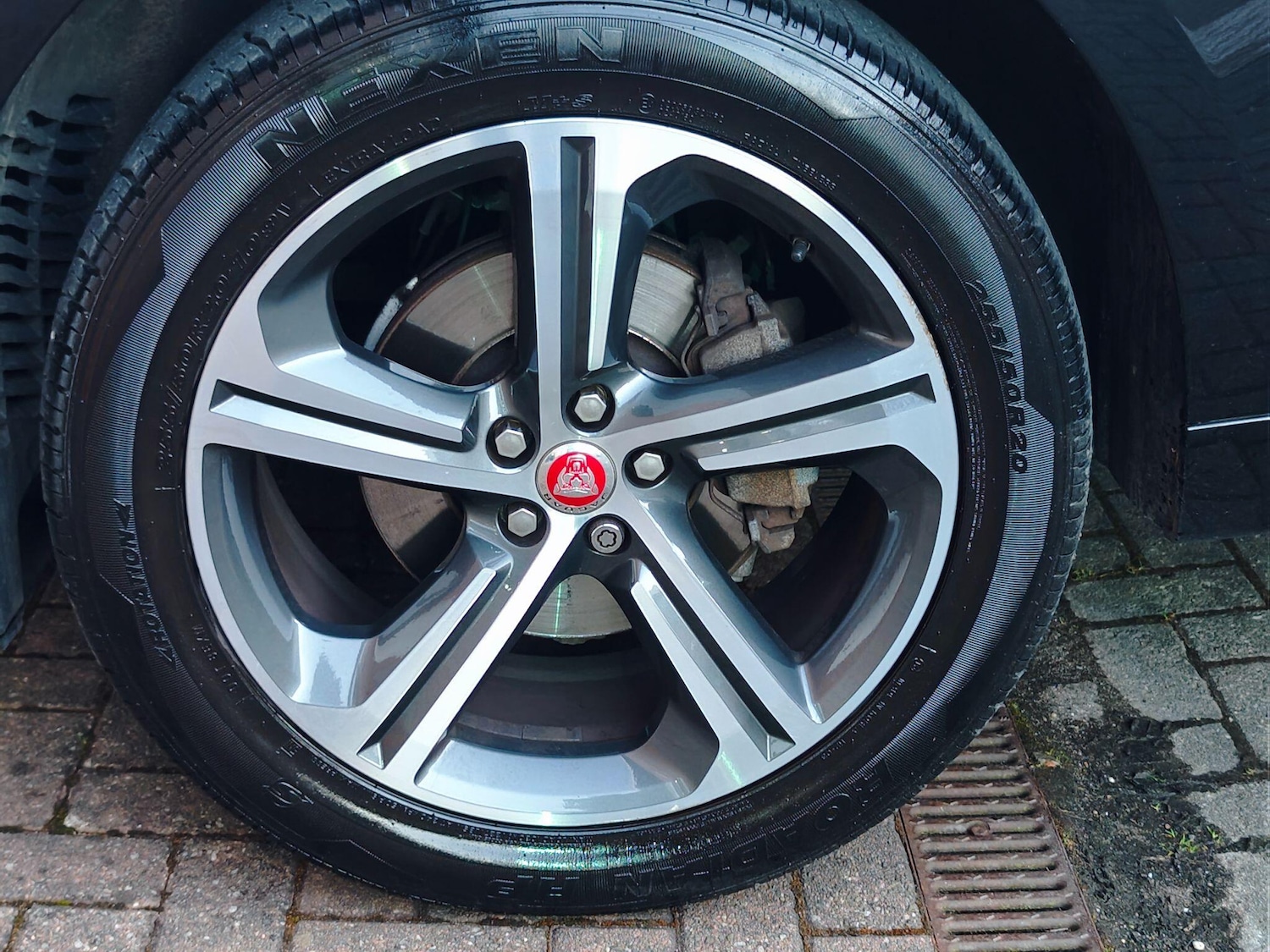 Used Jaguar F-Pace 2017 for sale - 77924776: Photo 11