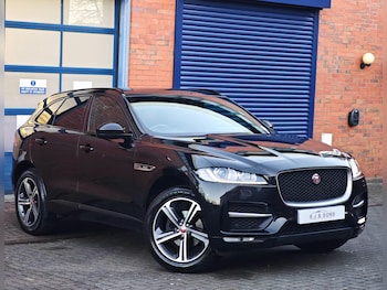 Used Jaguar F-Pace 2017 for sale - 77924776: Photo