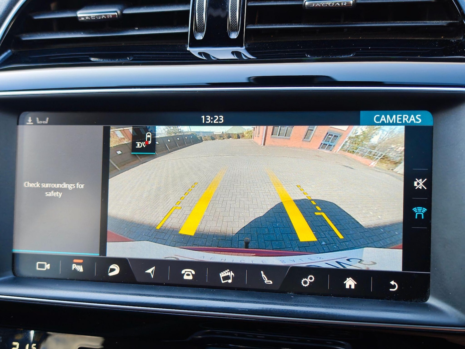 Used Jaguar F-Pace for sale - 77892289: Photo 24