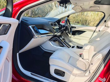 Used Jaguar I-Pace 2019 for sale - 76993300: Photo