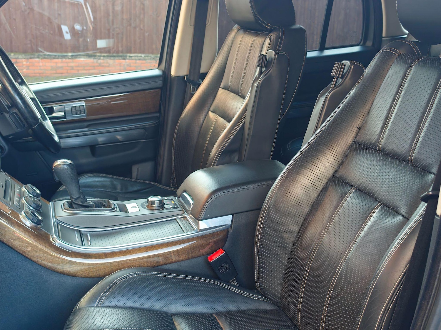 Used Land Rover Range Rover Sport 2009 for sale - 77658197: Photo 2