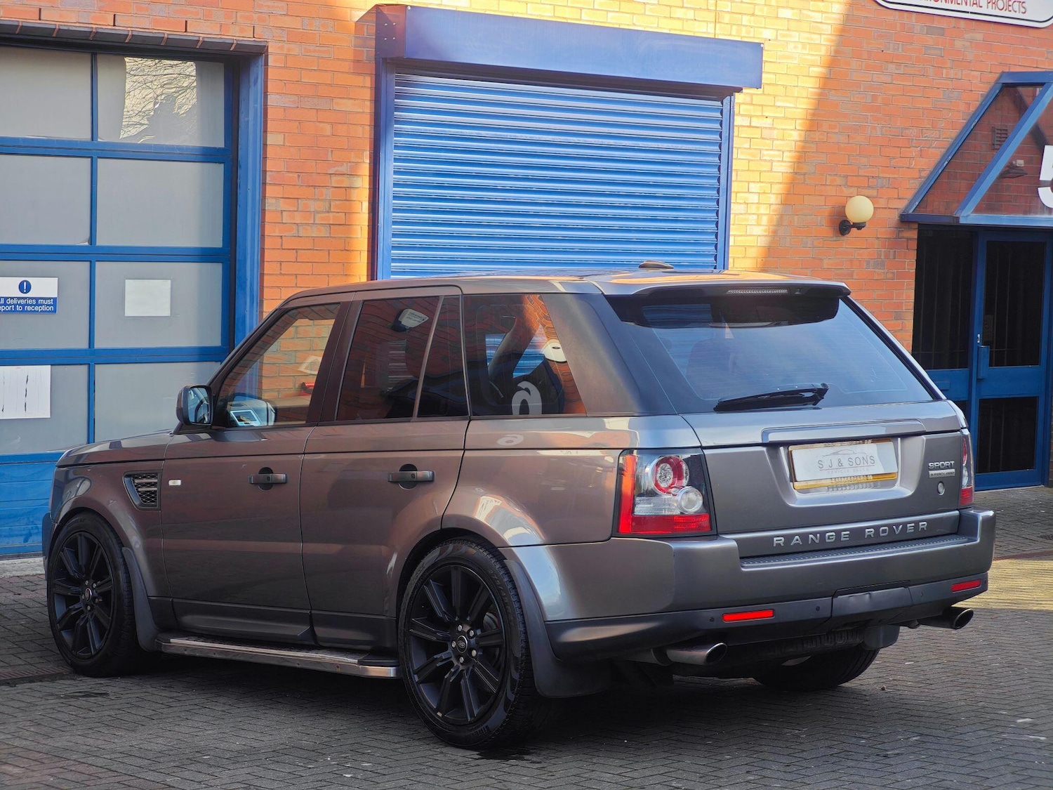 Used Land Rover Range Rover Sport 2009 for sale - 77658197: Photo 6