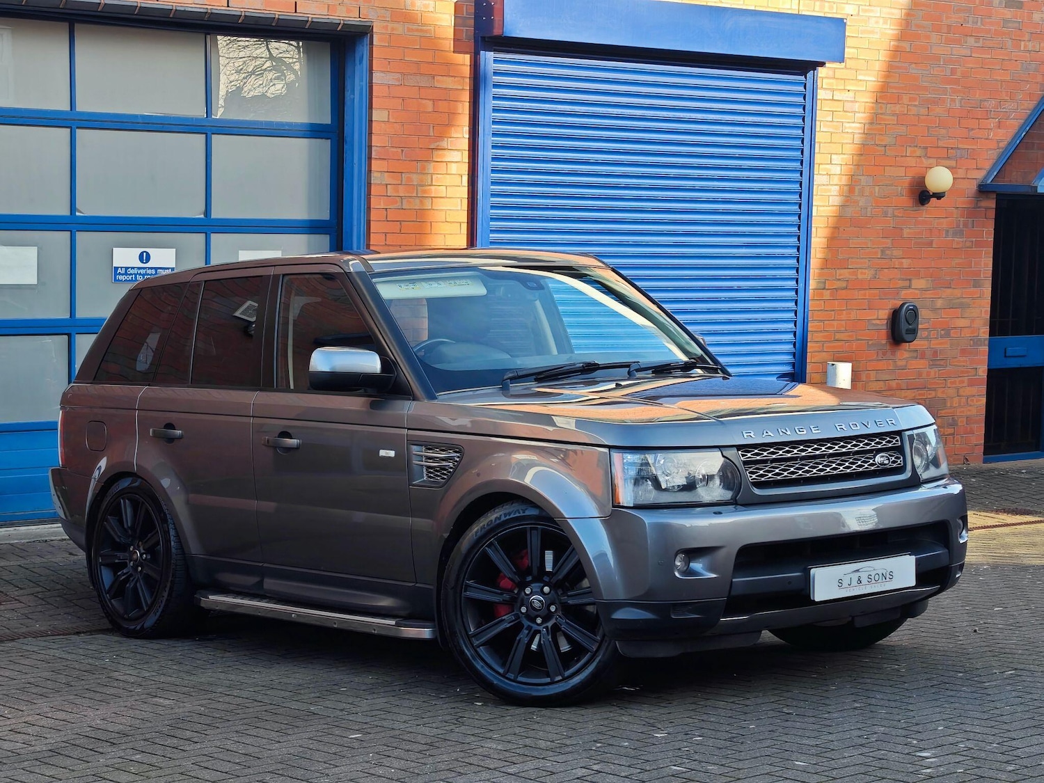 Used Land Rover Range Rover Sport 2009 for sale - 77658197: Photo 7