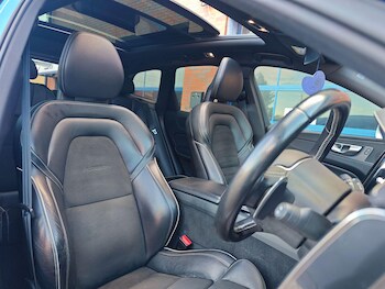 Used Volvo XC60 2018 for sale - 78752515: Photo