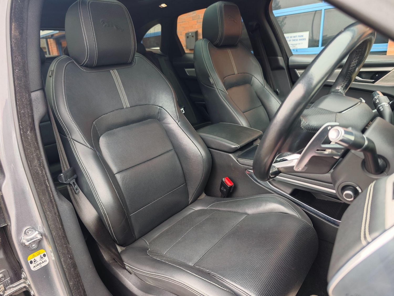 Used Jaguar F-Pace 2021 for sale - 77799456: Photo 2