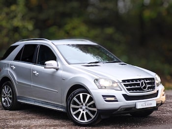 Used Mercedes-Benz M Class 2011 for sale - 76270165: Photo