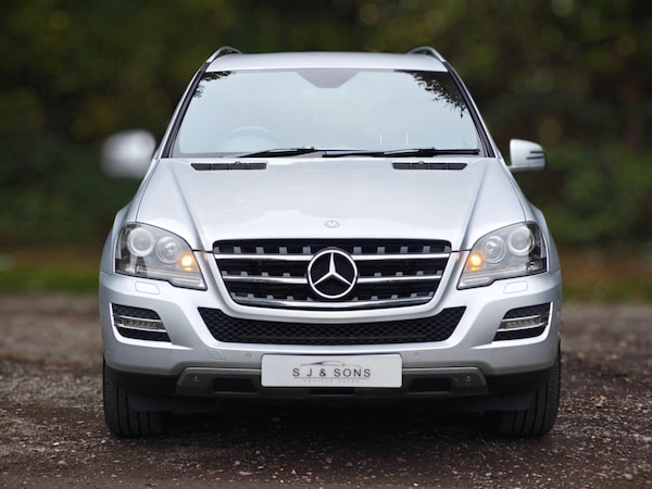 Used Mercedes-Benz M Class 2011 for sale - 76270165: Photo 6