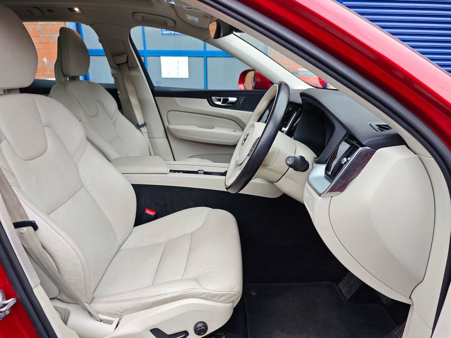 Used Volvo XC60 for sale - 78115925: Photo 18