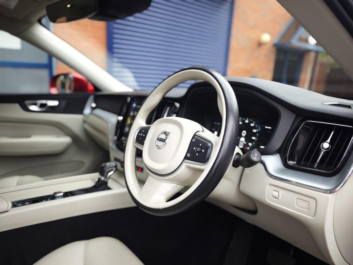 Used Volvo XC60 for sale - 78115925: Photo 19