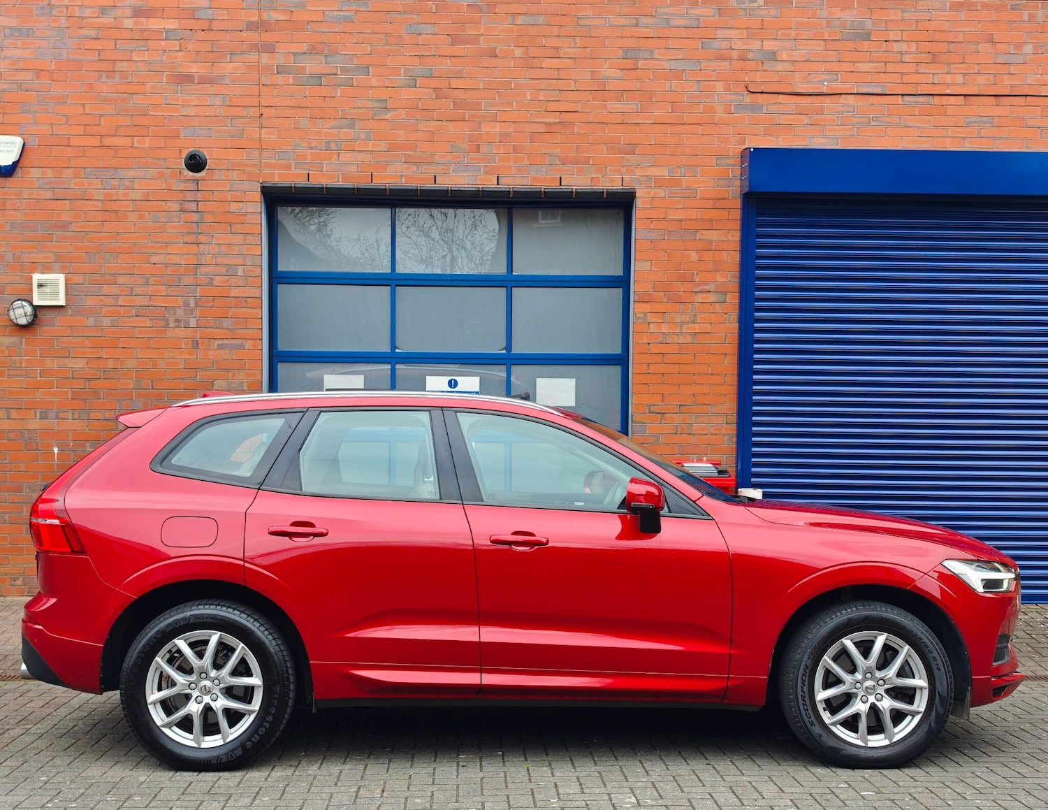 Used Volvo XC60 for sale - 78115925: Photo 9