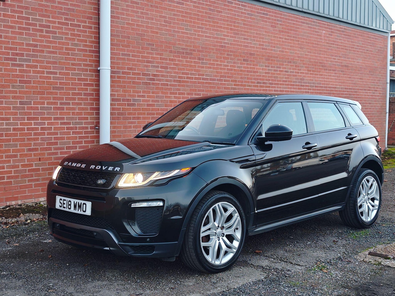 Used Land Rover Range Rover Evoque 2018 for sale - 76521632: Photo 1
