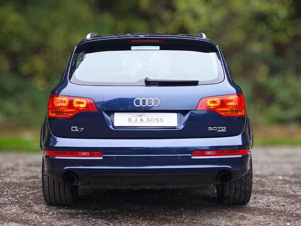 Used Audi Q7 2007 for sale - 76283429: Photo 7